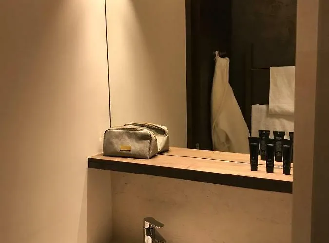 Delta 714 * אסקונה